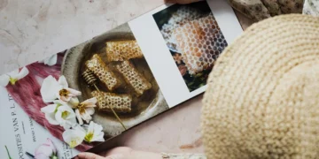 Hands holding magazine