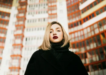 urban fashion portrait