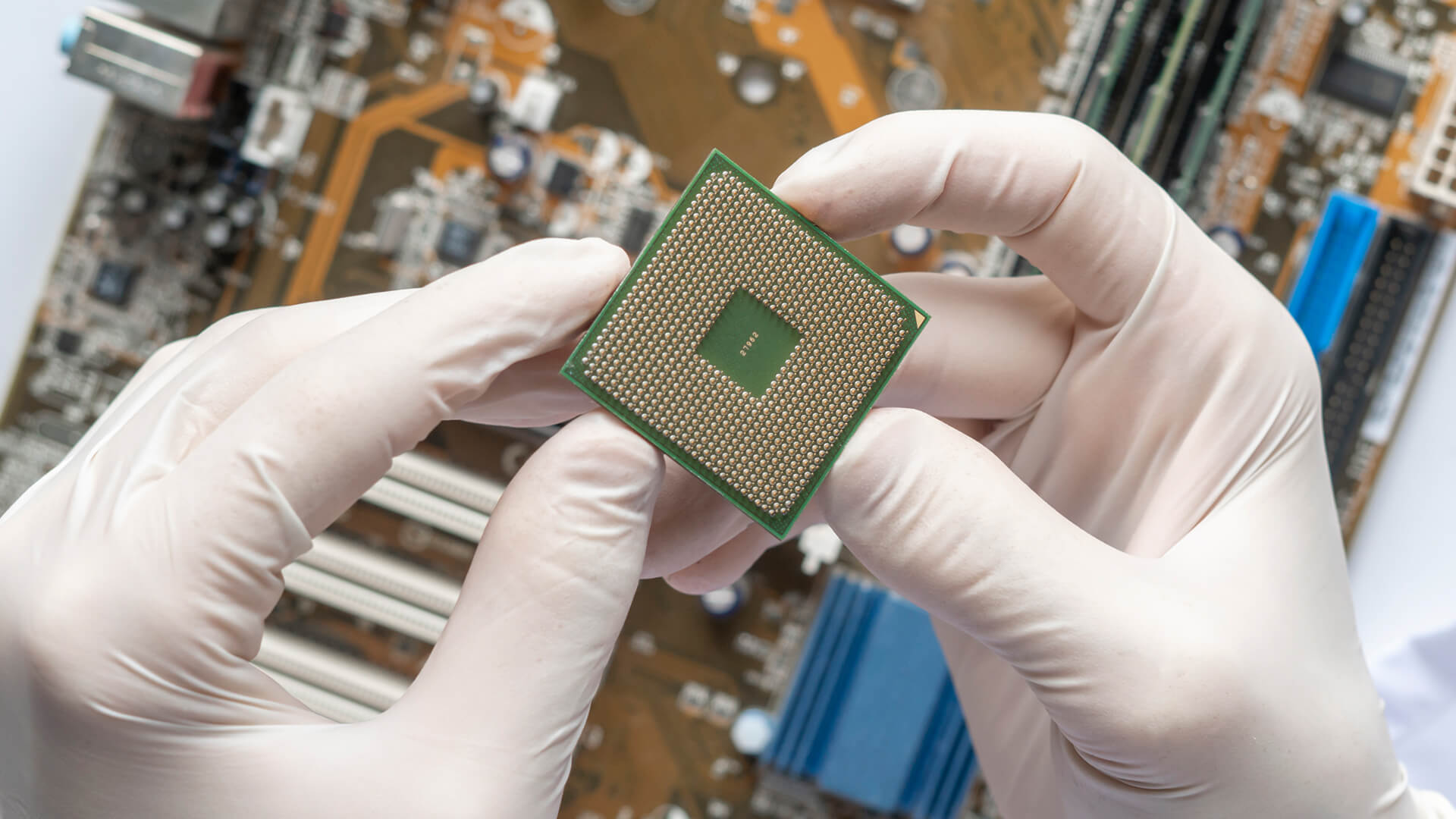 Google’s ‘Willow’ Chip Achieves Key Milestone in Quantum Error Correction