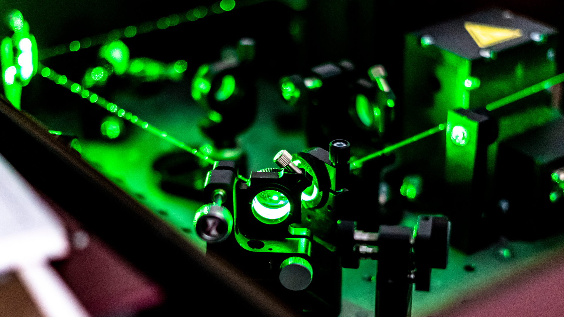 Quantum Computing Moves From Theory to Pilot Projects